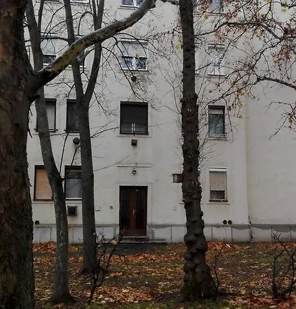 Lägenhet Home Apartman Debrecen